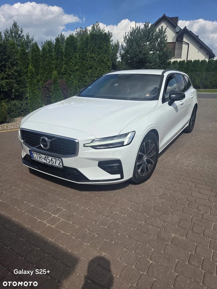 Volvo V60 D4 R-Design - 27