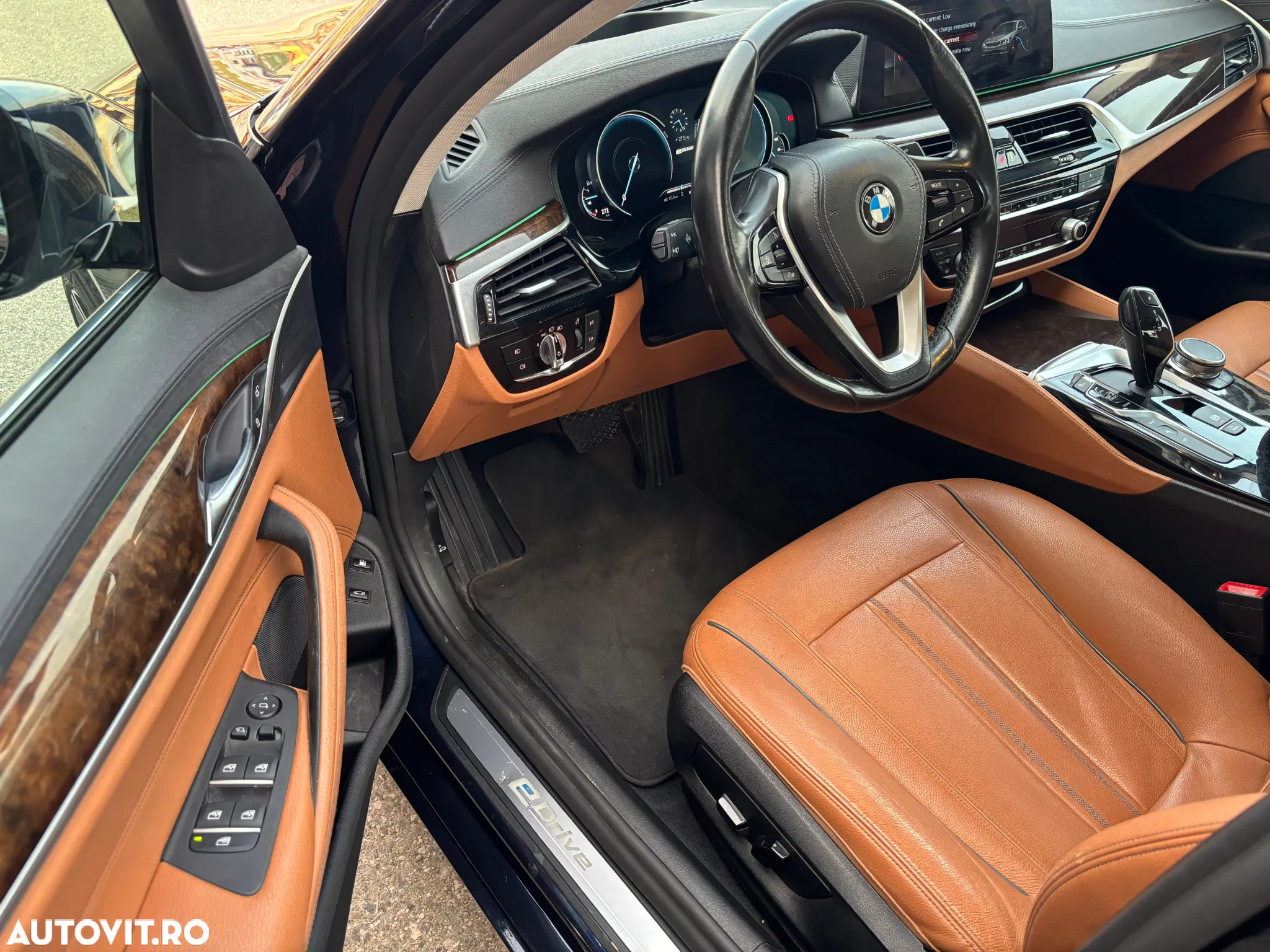 BMW Seria 5 530e iPerformance Aut. Luxury Line - 34
