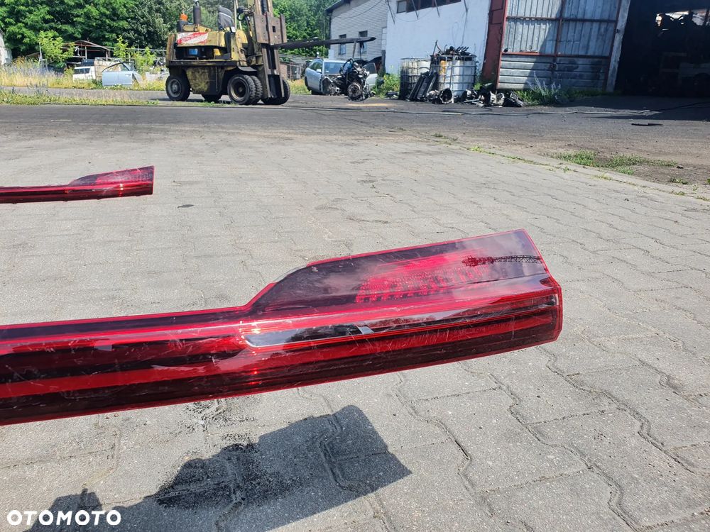 AUDI E-TRON LAMPA TYŁ LED 4KE945095B - 5