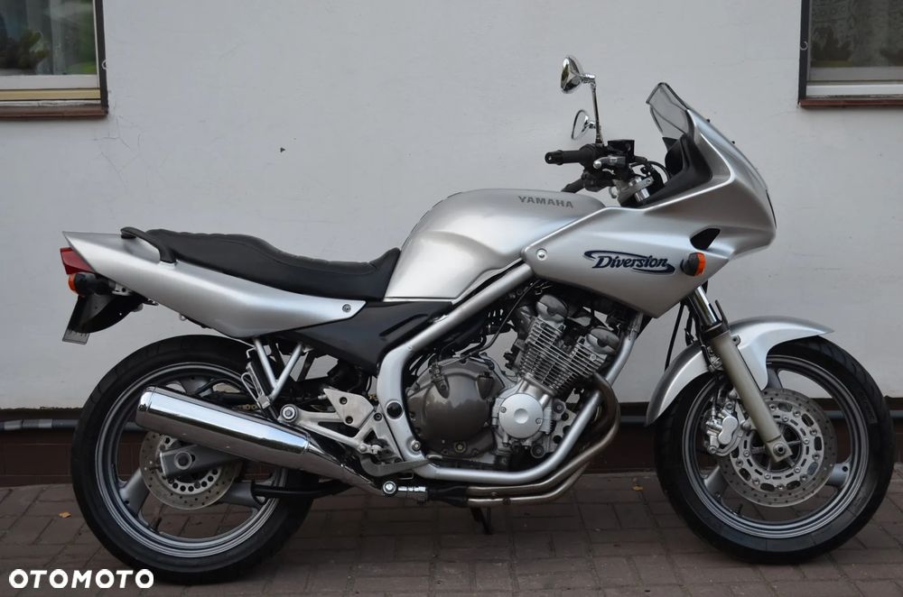 Yamaha XJ - 7