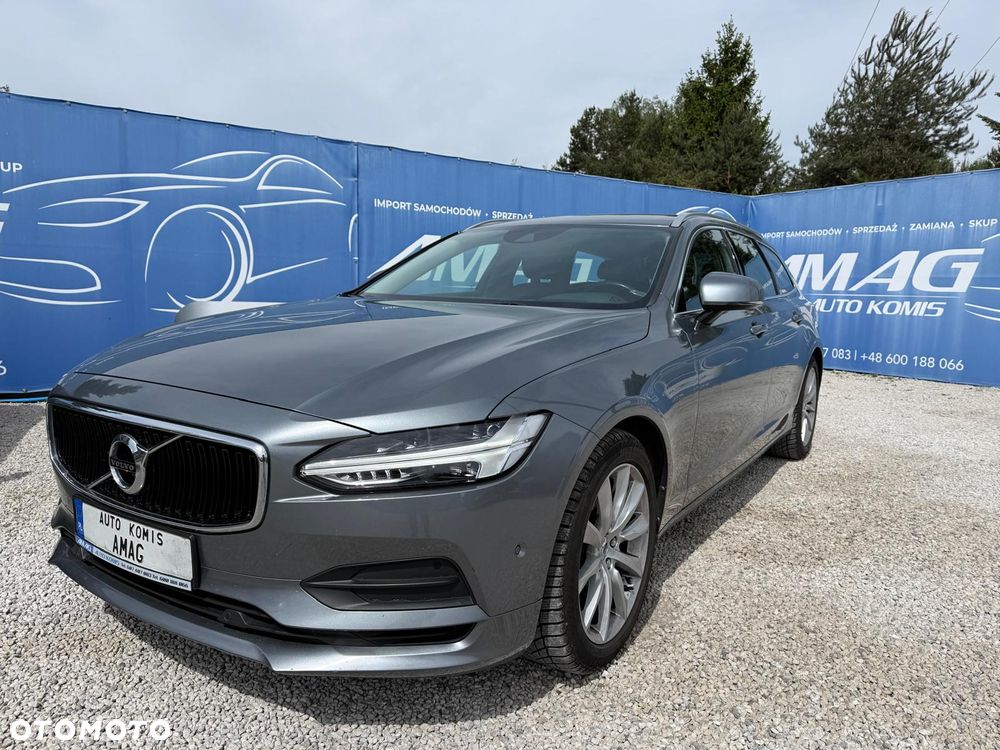 Volvo V90 D3 Momentum - 2