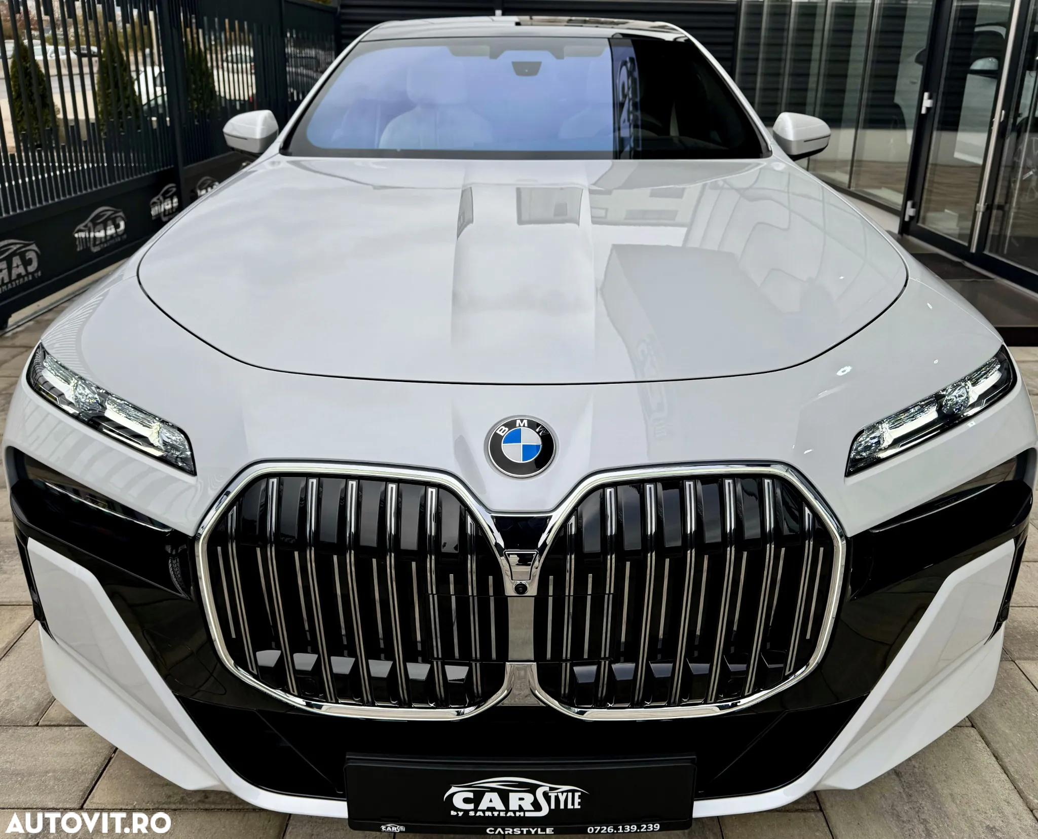 BMW Seria 7 740d xDrive MHEV - 9