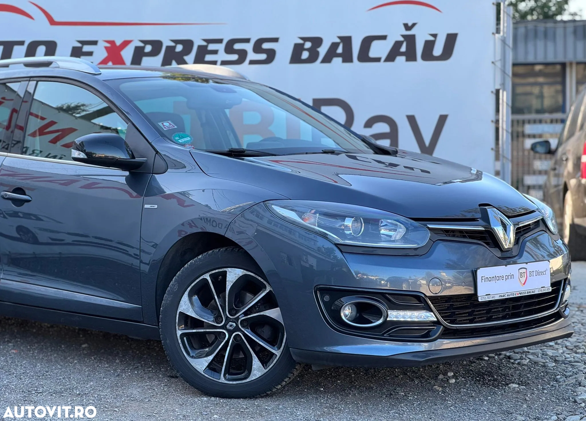 Renault Megane ENERGY dCi 130 BOSE EDITION - 16