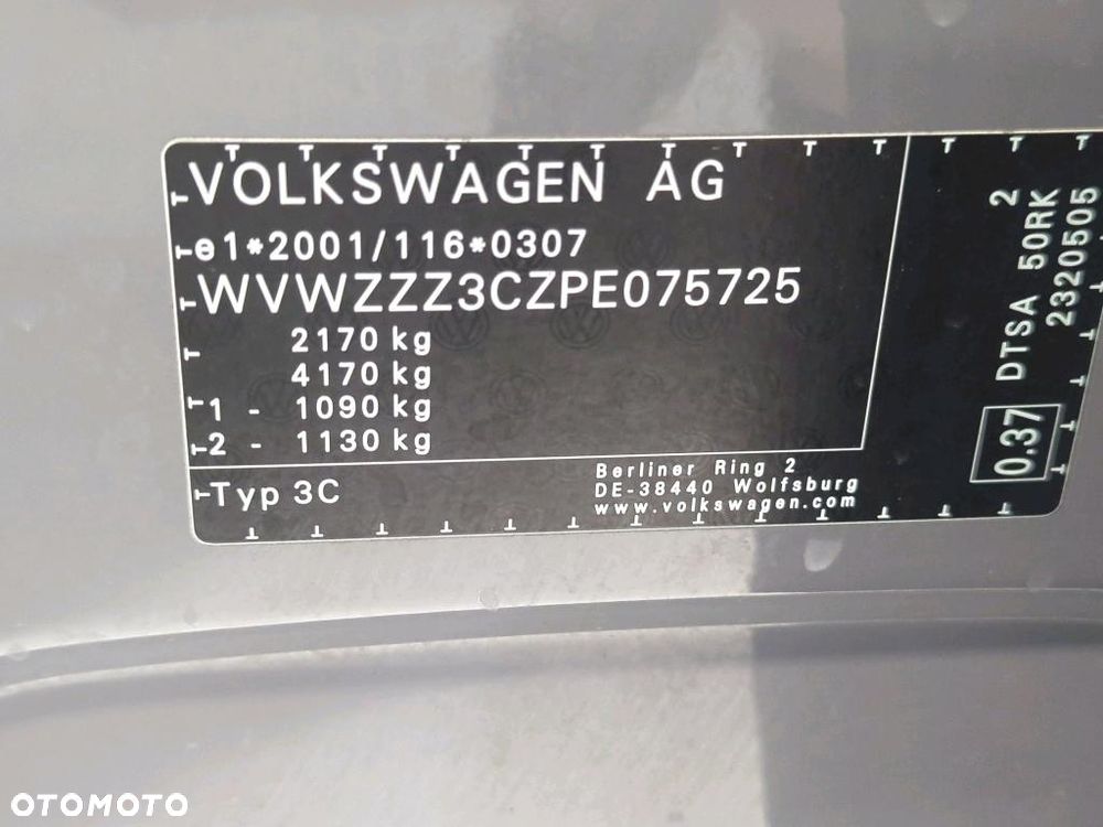 Volkswagen Passat Variant 2.0 TDI EVO Elegance - 23