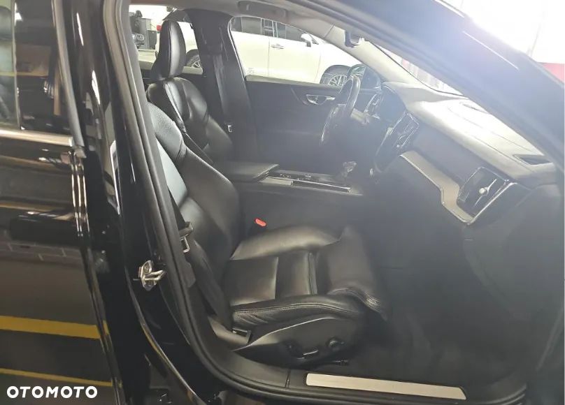 Volvo S60 T5 AWD Inscription - 10