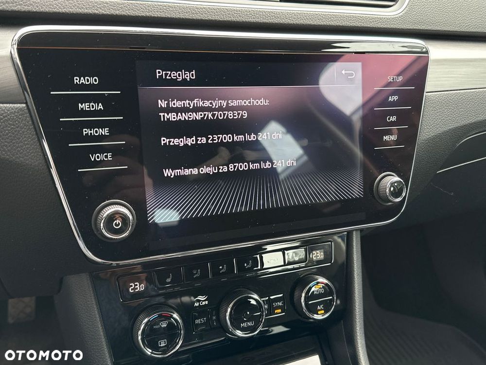 Skoda Superb 1.5 TSI ACT Style - 18