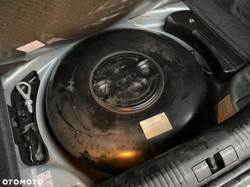 Audi A4 Limousine - 15