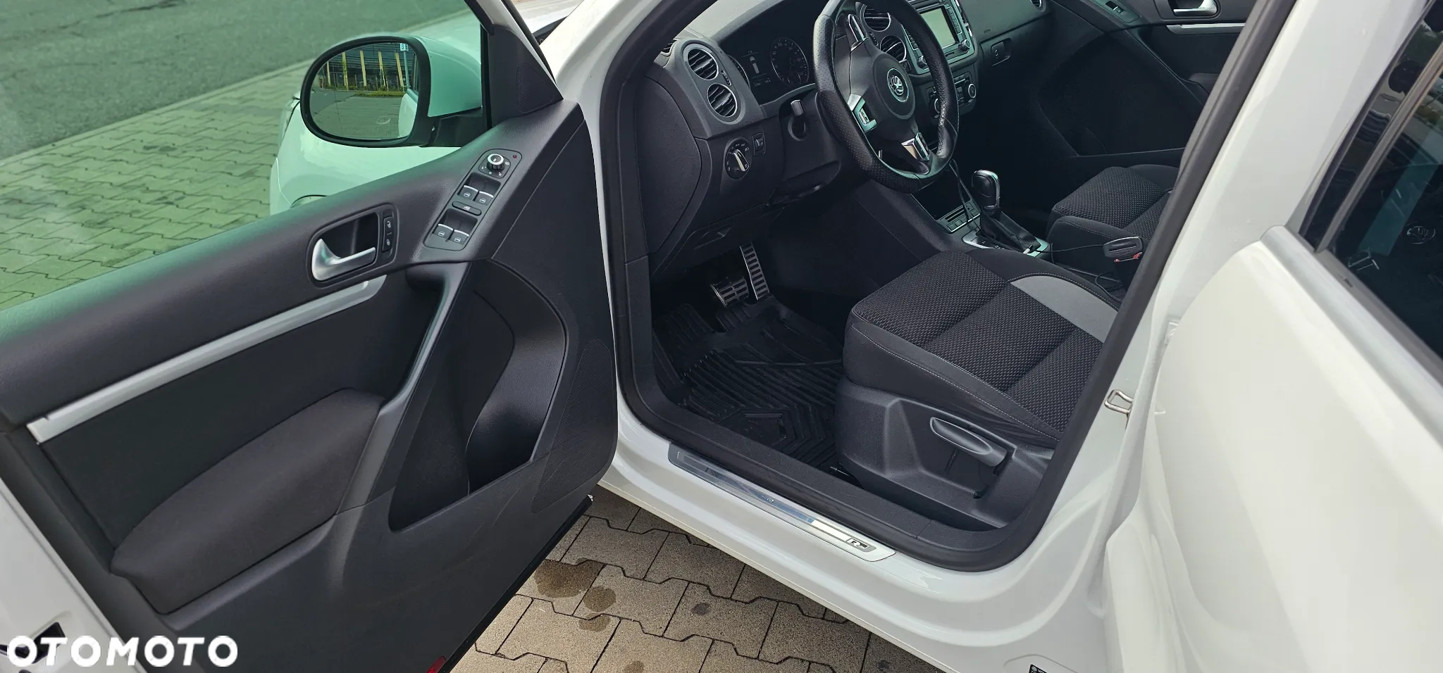 Volkswagen Tiguan 2.0 TDI 4Mot Perfectline R-Style DSG - 3