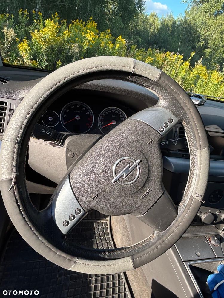 Opel Vectra 3.2 - 19