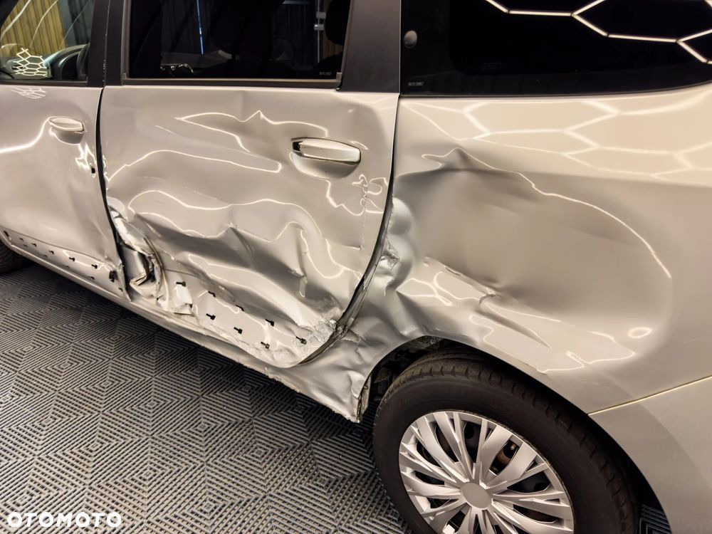 Dacia Lodgy 1.5 dCi Laureate - 21