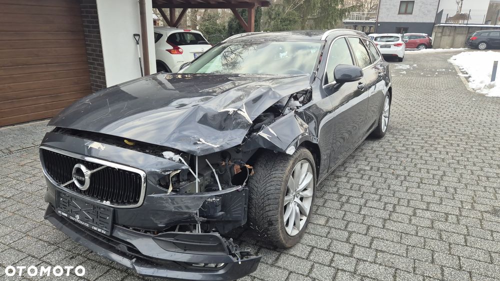 Volvo V90 D4 Geartronic Momentum Pro - 4