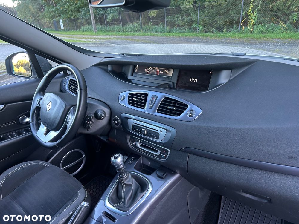 Renault Scenic - 12