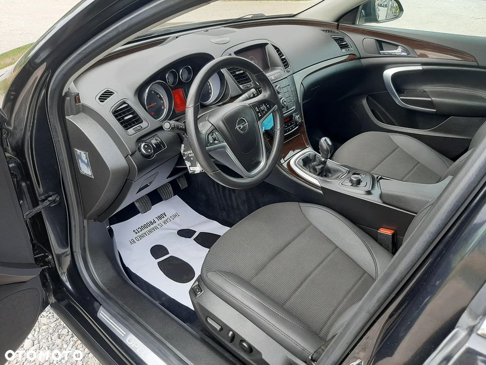 Opel Insignia 1.6 Turbo Cosmo - 14
