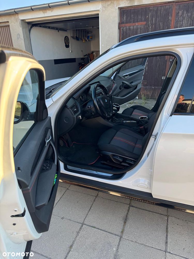 BMW X1 sDrive18d Sport Line - 10
