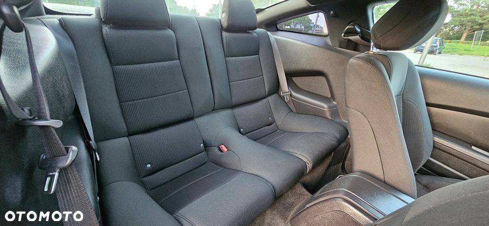 Ford Mustang 3.7 V6 Premium - 10