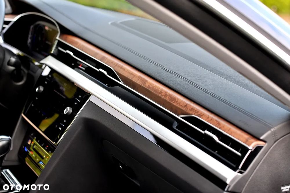 Volkswagen Arteon 2.0 TDI 4Motion Elegance DSG - 26