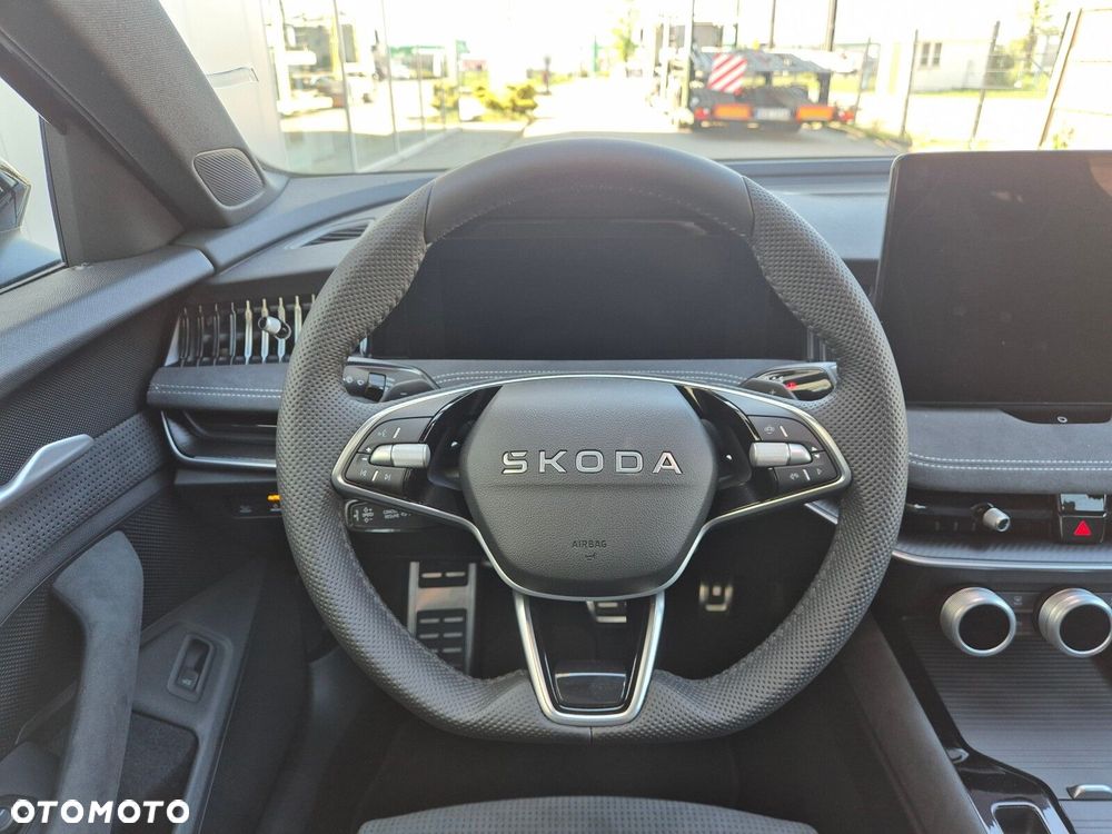 Skoda Superb 1.5 TSI mHEV Sportline DSG - 40
