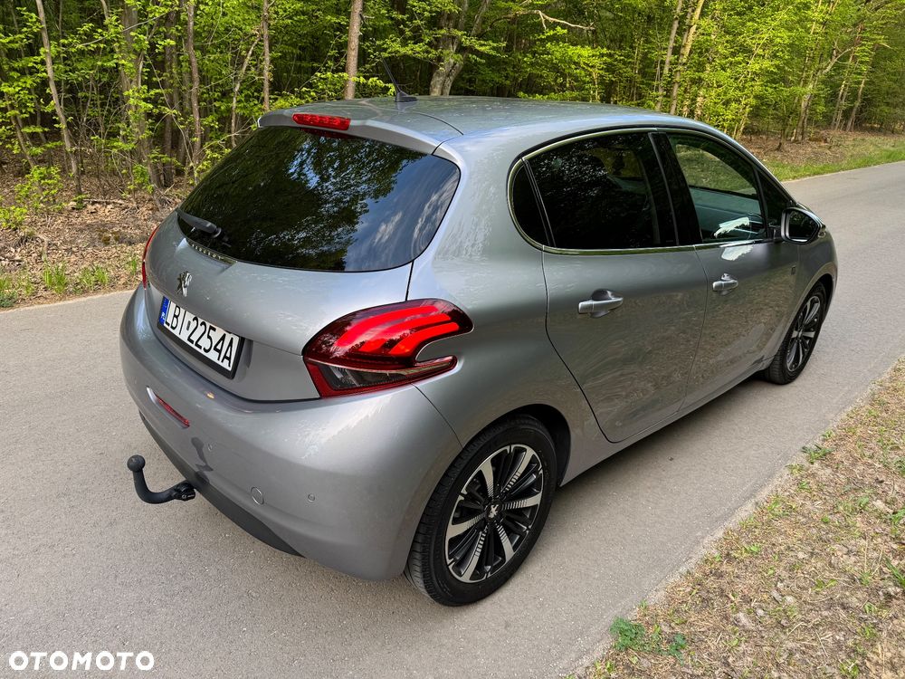 Peugeot 208 PureTech 110 Stop & Start EAT6 Tech Edition - 10