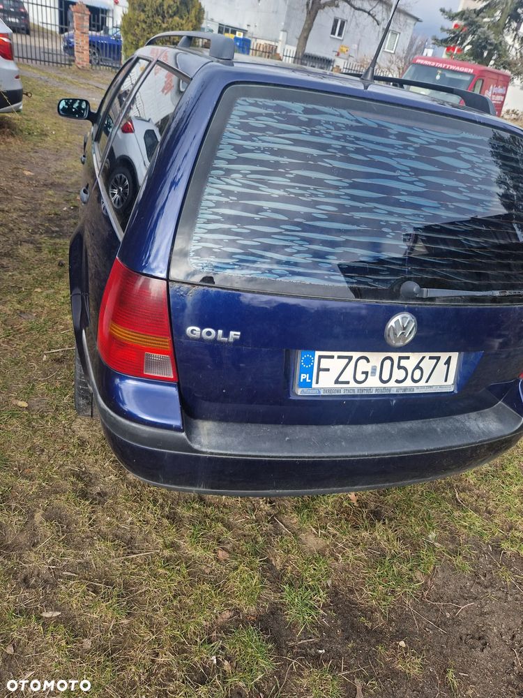 Volkswagen Golf 1.9 TDI Basis - 4