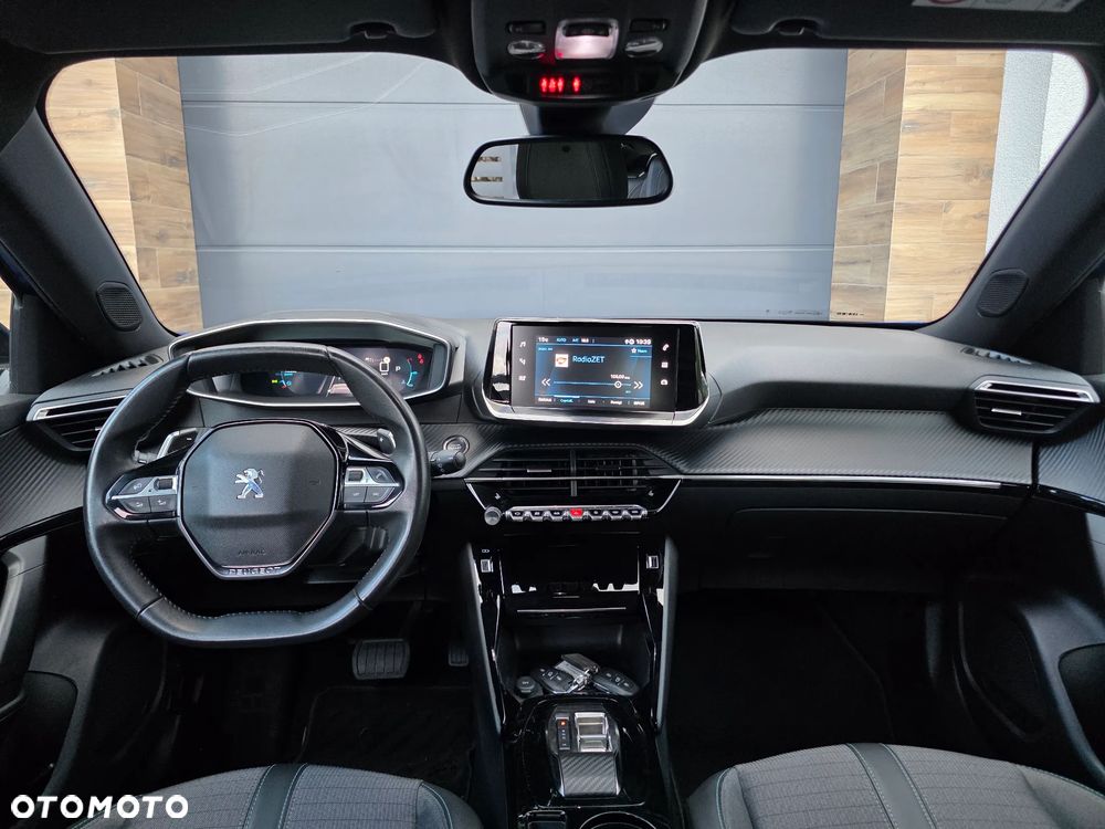 Peugeot 2008 1.2 PureTech Allure S&S EAT8 - 6