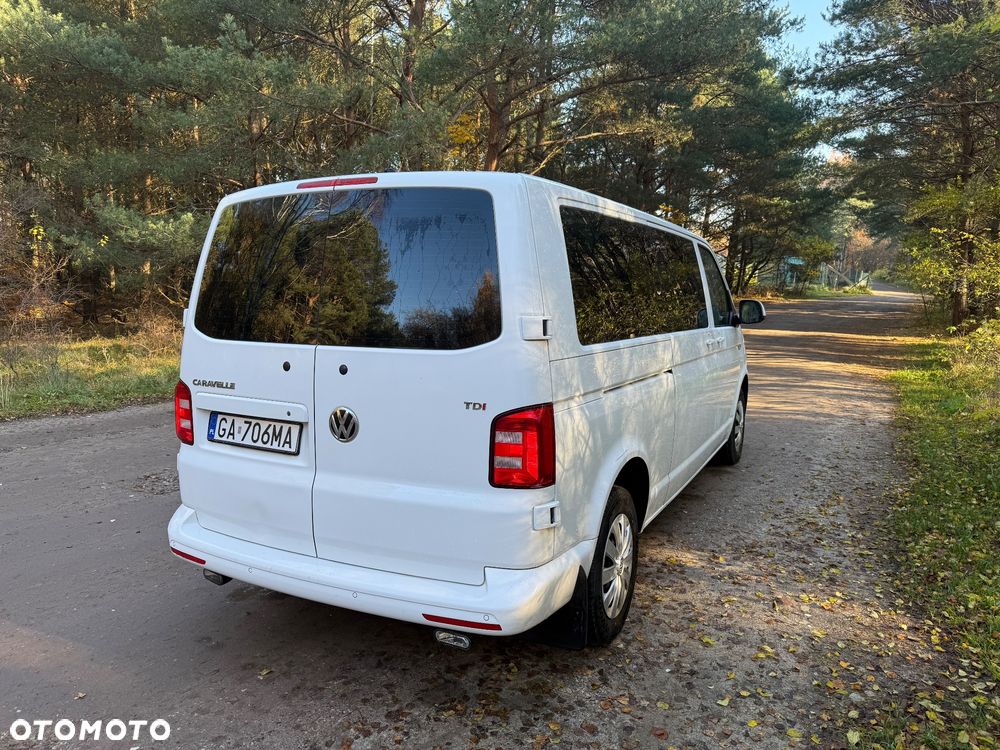 Volkswagen Caravelle 2.0 TDI L2 Comfortline DSG - 6