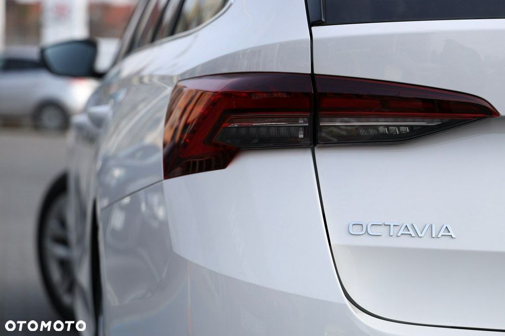 Skoda Octavia 1.5 TSI Selection - 9