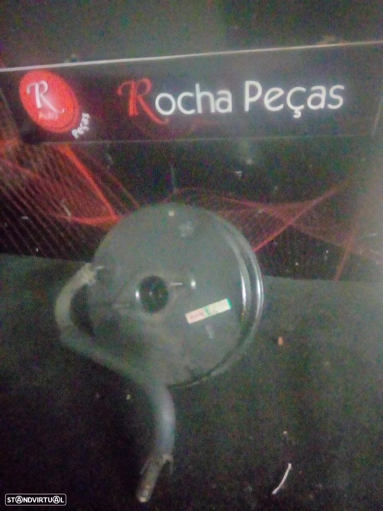 Servofreio Toyota Corolla Três Volumes (_E12_) - 1