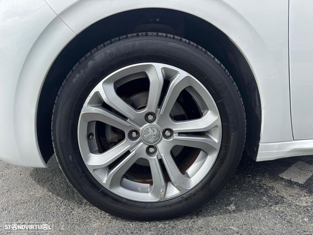 Peugeot 208 1.2 VTi Allure - 8