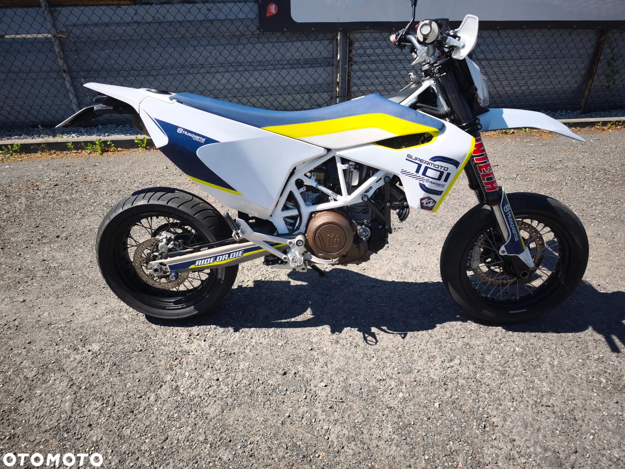 Husqvarna 701 - 1