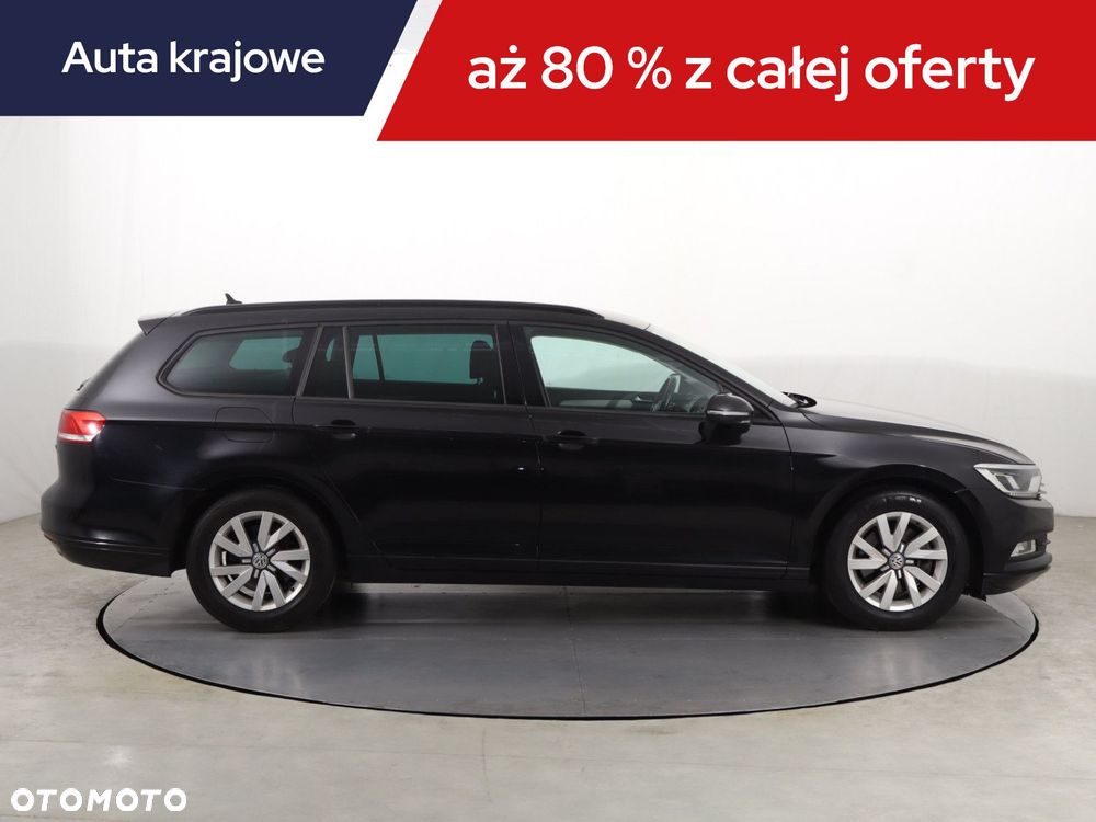 Volkswagen Passat Variant - 8