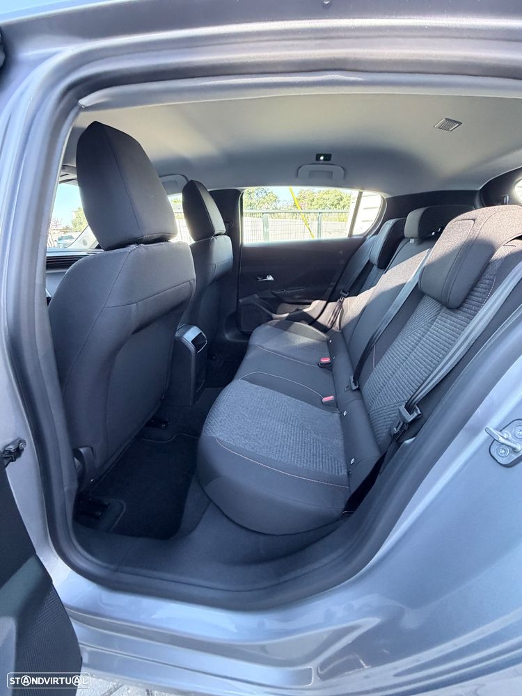 Peugeot e-308 156 Style - 15