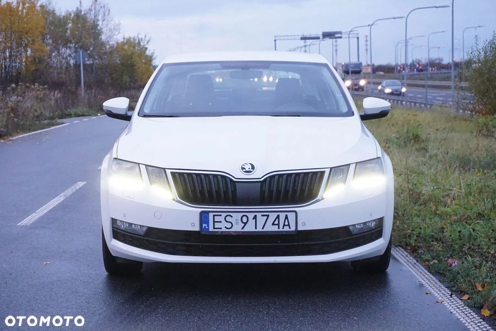 Skoda Octavia 2.0 TSI Ambition DSG - 11