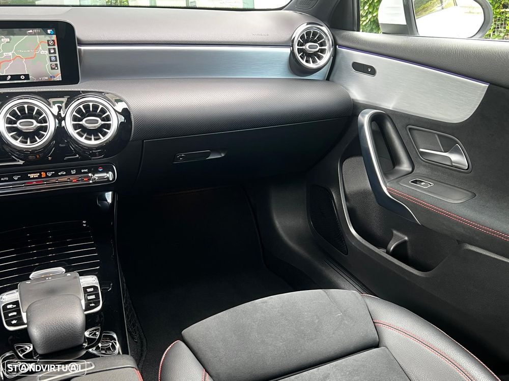 Mercedes-Benz A 180 d AMG Line Aut. - 41