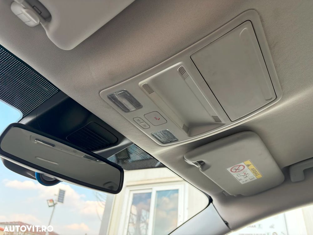 Ford Focus 1.0 EcoBoost Titanium - 30