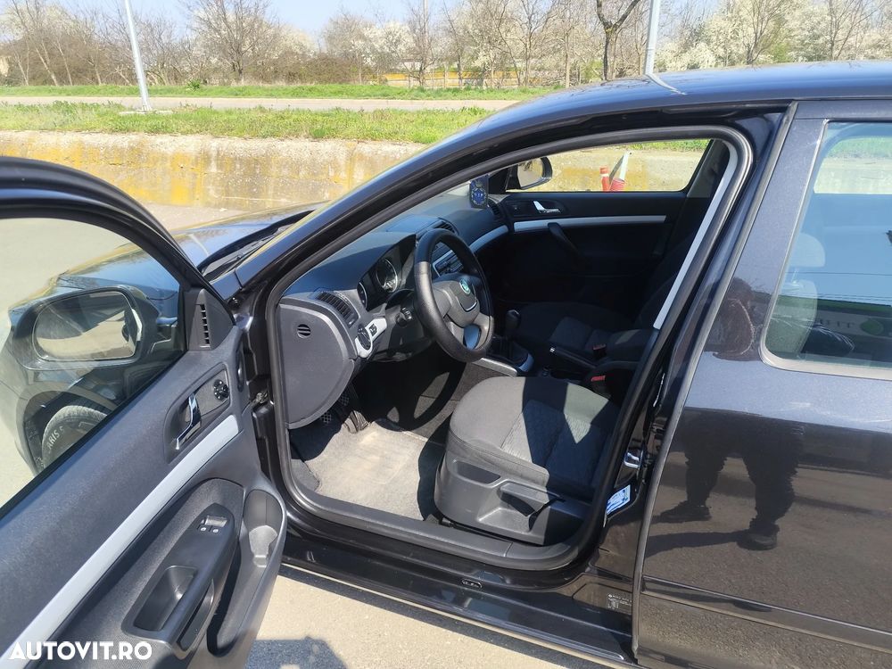Skoda Octavia - 24