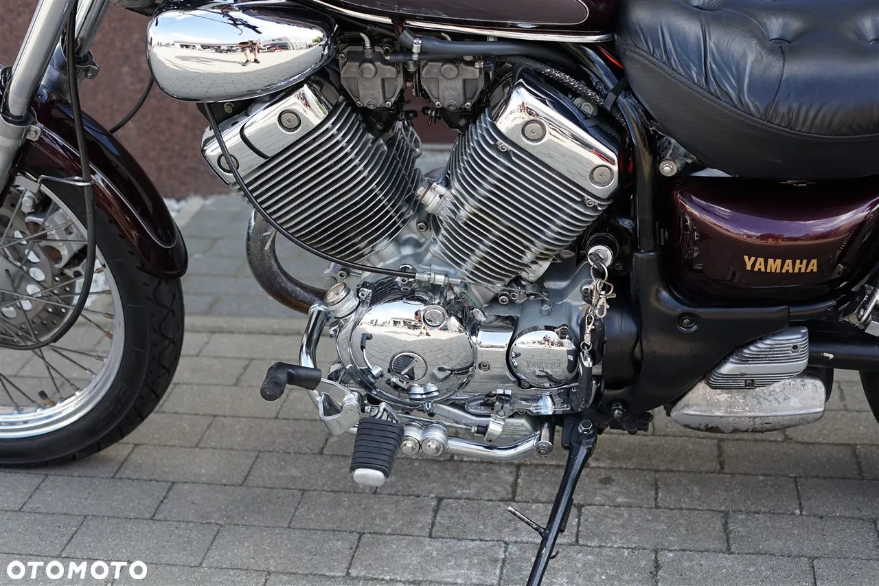 Yamaha XV - 28