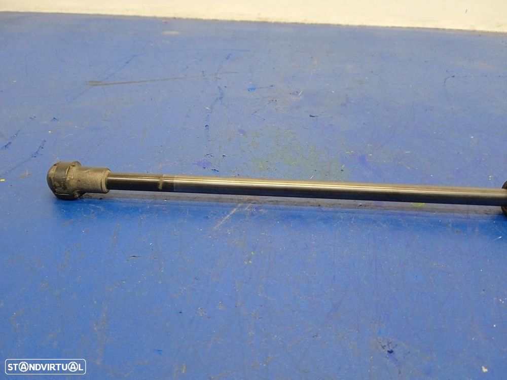 AMORTECEDORES MALA / PORTA TRASEIRA FIAT PUNTO EVO 2016 -51778432 - 2