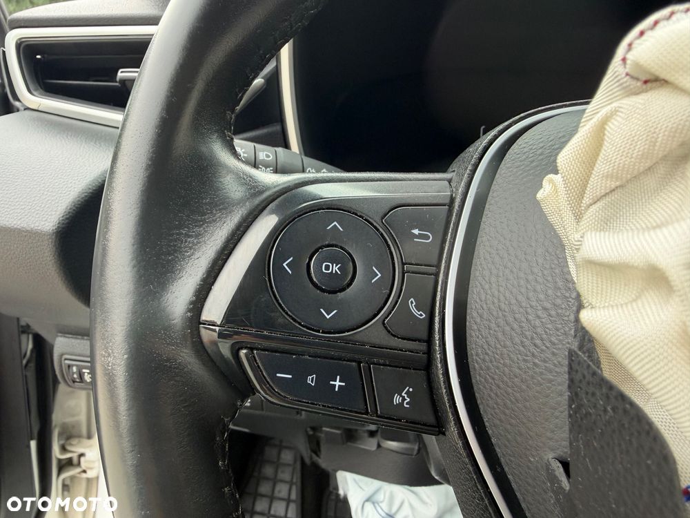 Toyota Corolla 1.8 Hybrid Comfort - 24