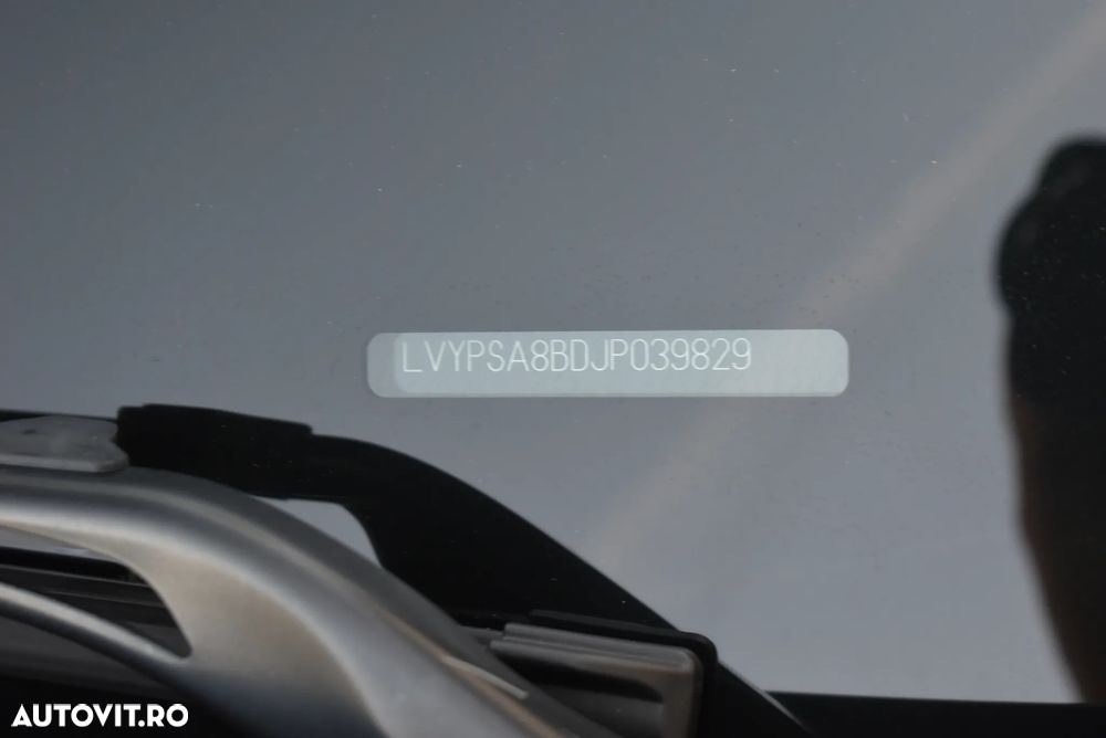 Volvo S90 D4 Geartronic Momentum - 27