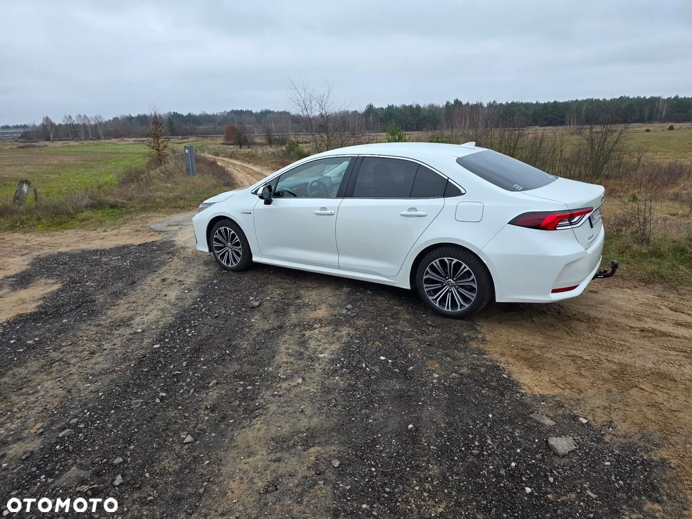 Toyota Corolla 1.8 Hybrid Comfort - 14