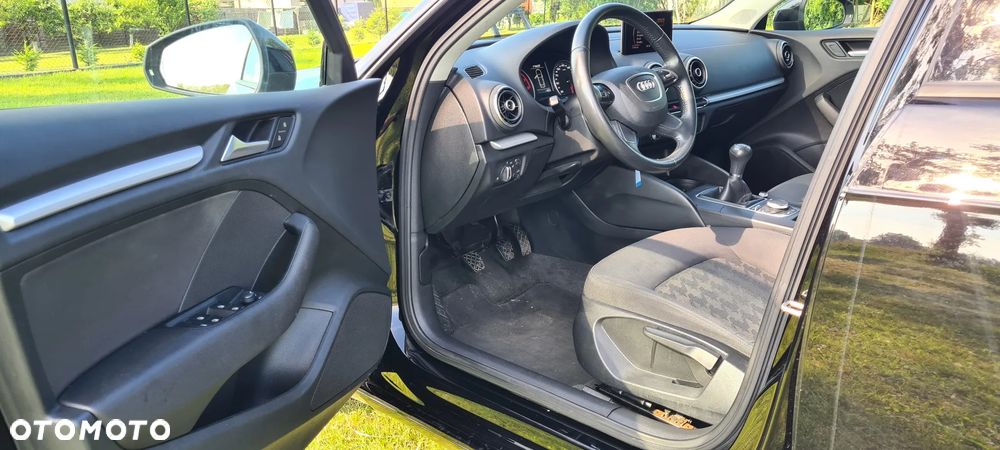 Audi A3 Sportback 1.2 TFSI Ambition - 13
