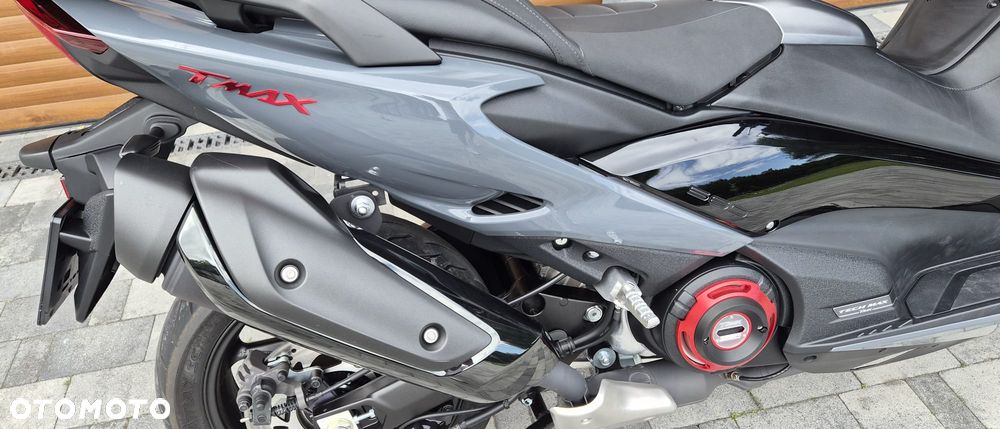 Yamaha Tmax - 26
