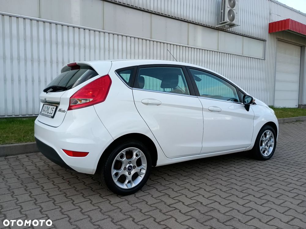Ford Fiesta 1.25 Titanium EU5 - 4