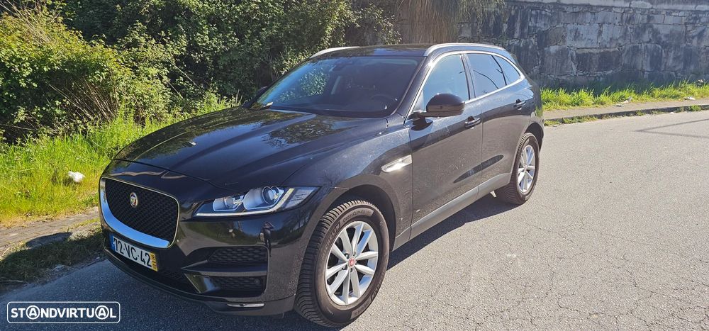 Jaguar F-Pace 2.0 i4D Prestige - 1
