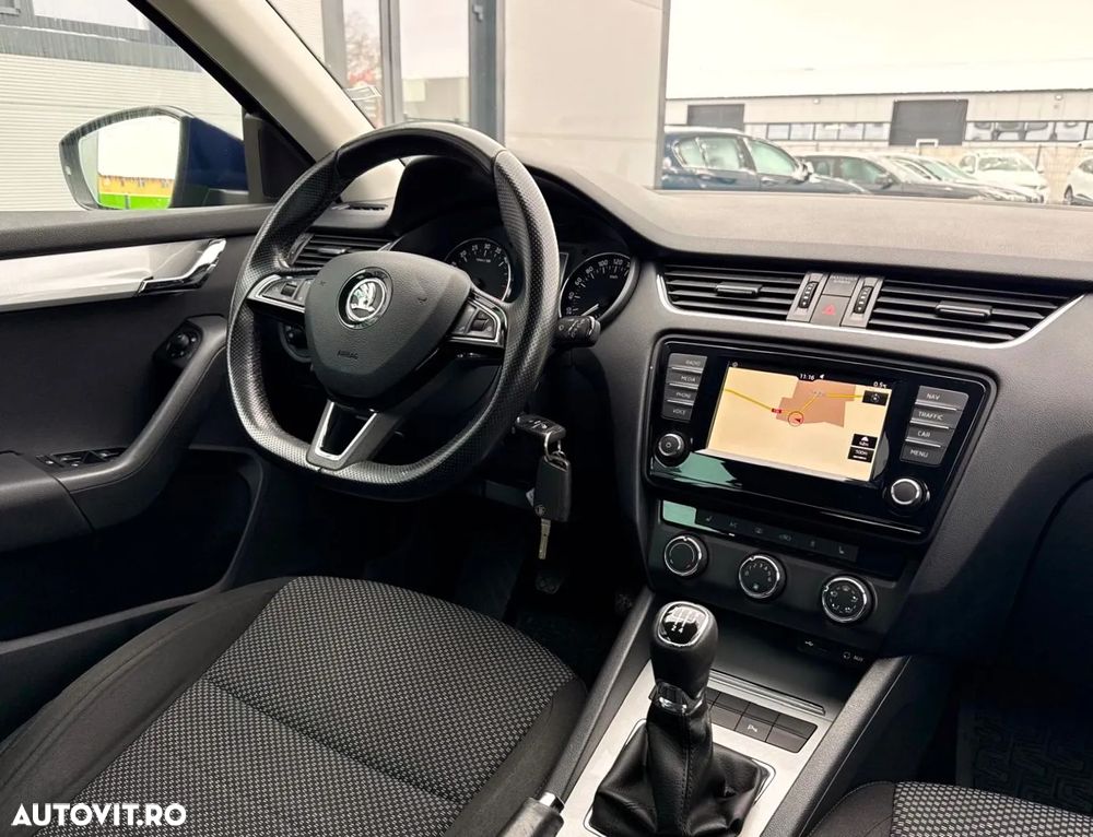 Skoda Octavia 1.6 TDI (Green tec) Style - 17