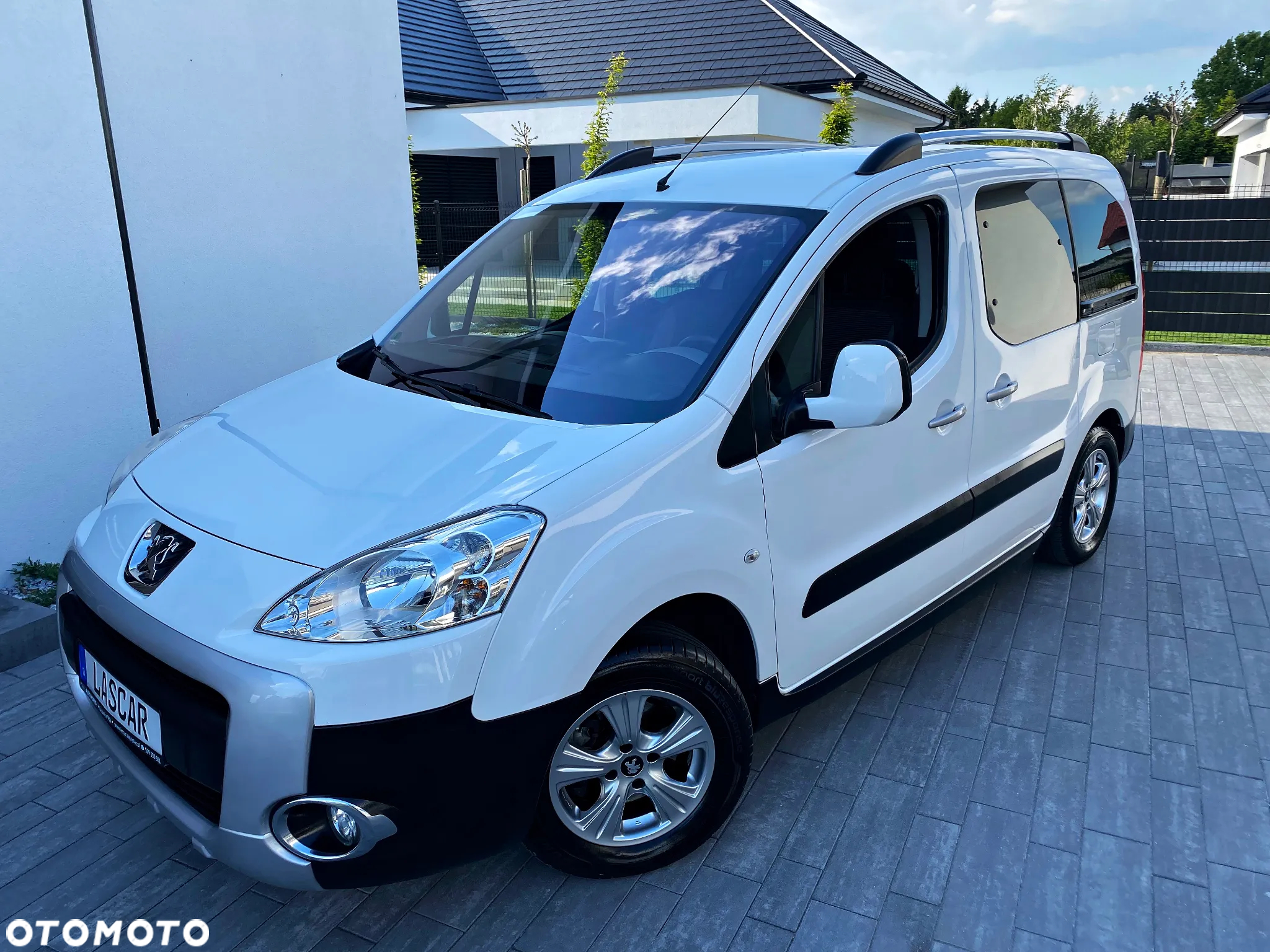 Peugeot Partner Tepee 110 Premium - 3