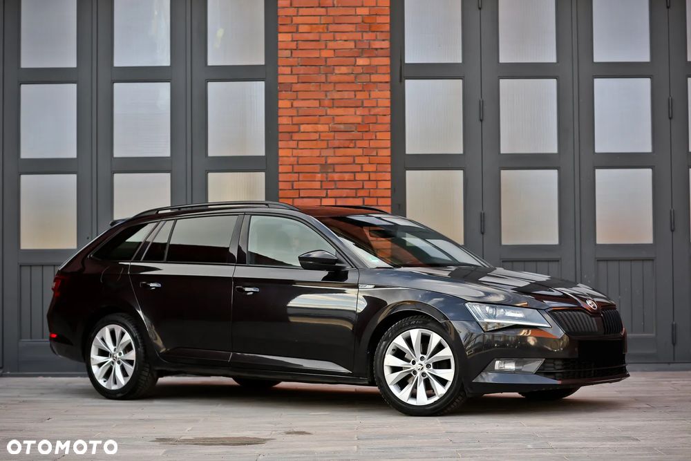 Skoda Superb 2.0 TDI 4x4 DSG Sportline - 4