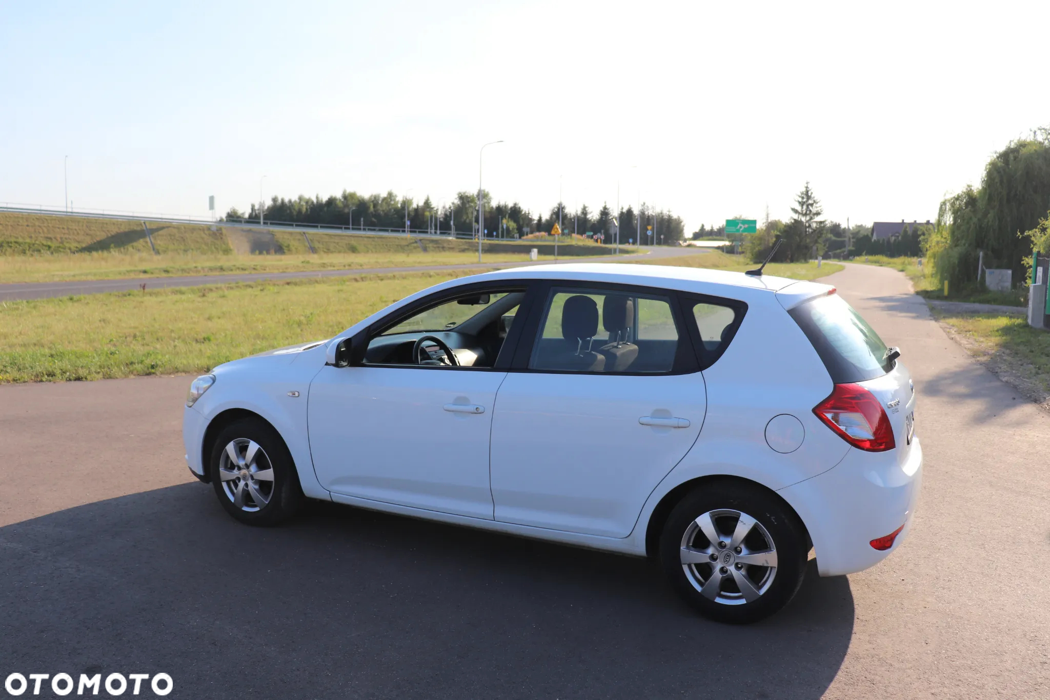 Kia Ceed 1.4 CVVT Attract - 11