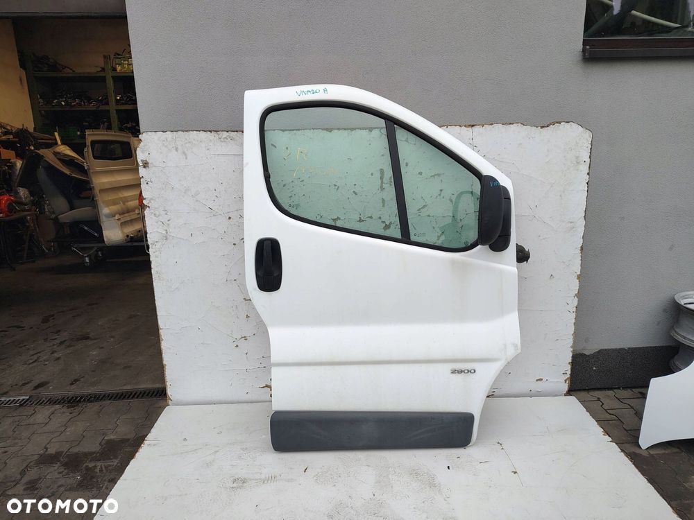 DRZWI PRAWY PRZÓD OPEL VIVARO A 474 - 1