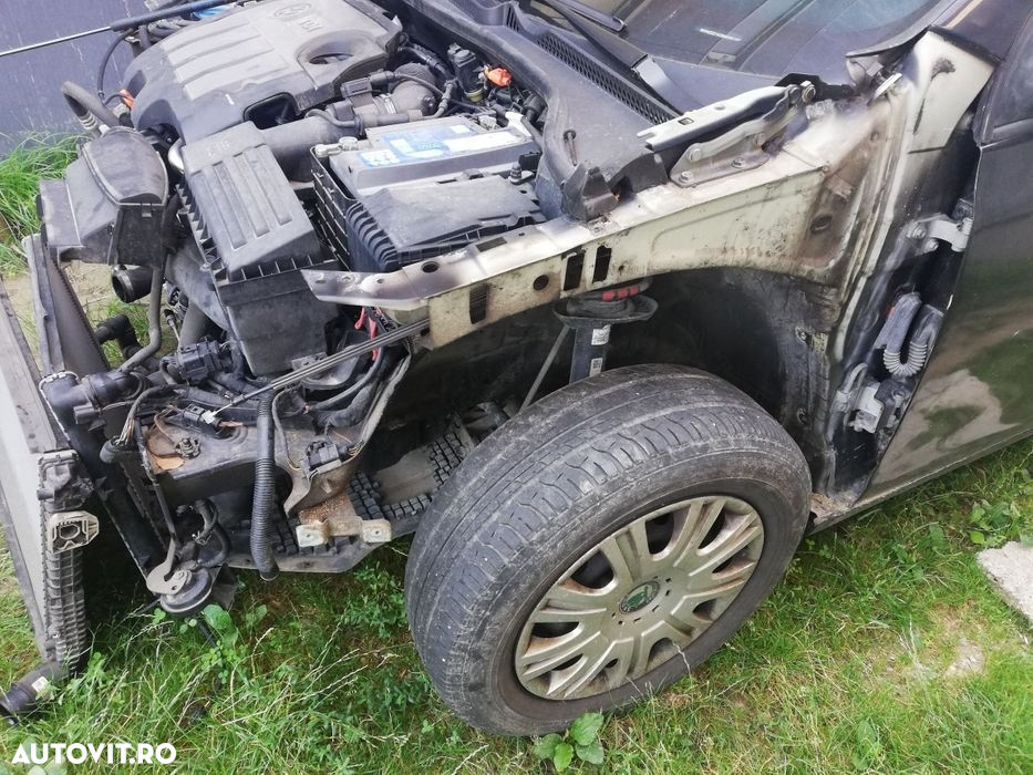 vw golf 6 1.6 Tdi   CAYC cay 3L Volkswagen motor diesel Tdi cutie manuala 5 trepte cod lub masina a avut 87 mi km - 3